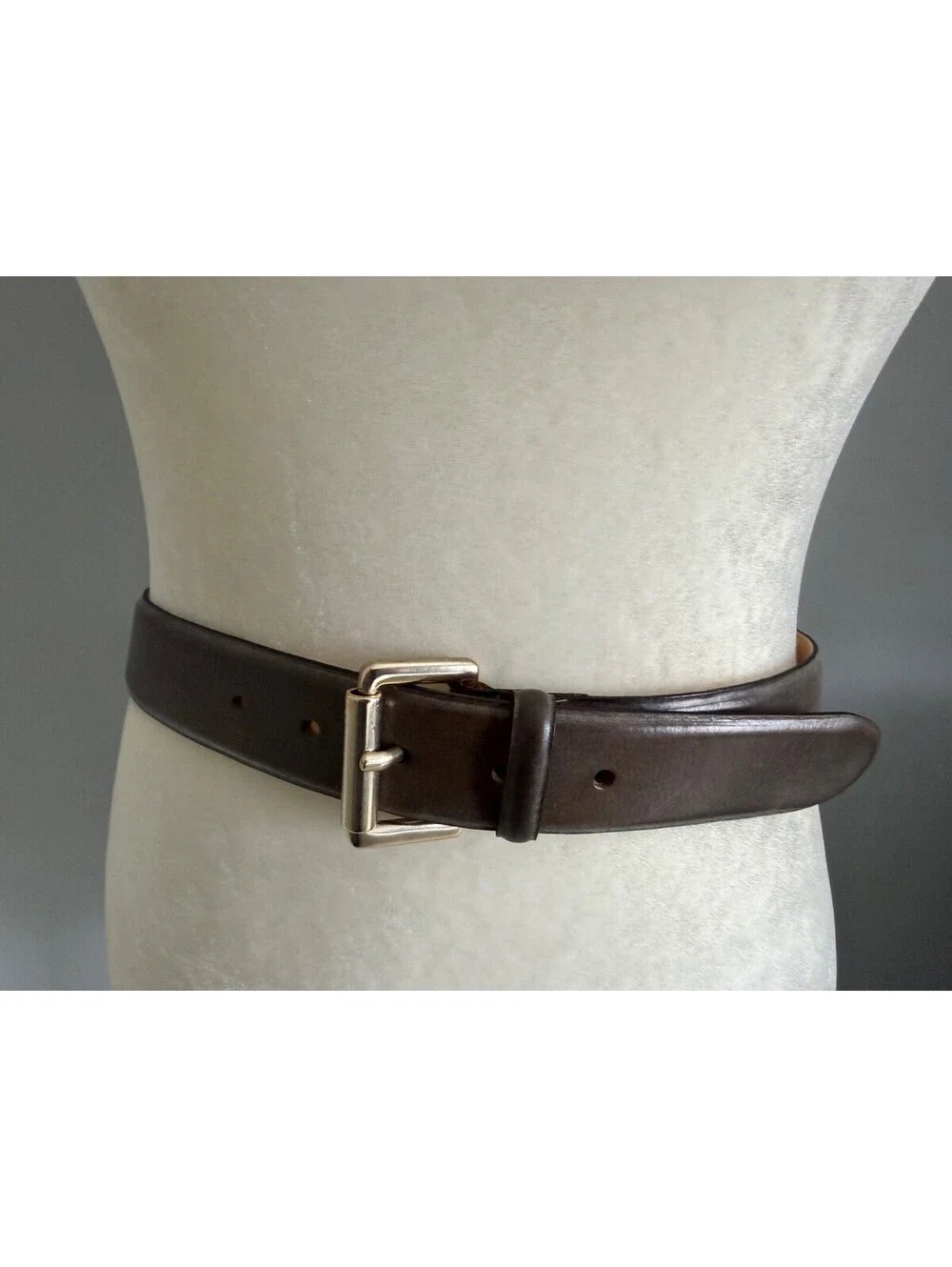 Max Mara Pegaso Sage Gray Green Leather Belt Size Small 34.5
